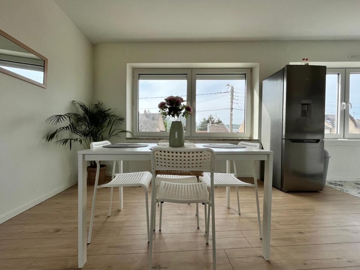Lumineux Apt 1Br Type Loft Proche Centre Apartment Thionville Bagian luar foto
